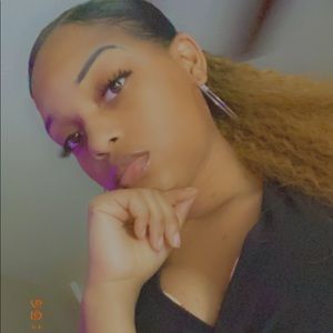 Meet your Posher, Trinity